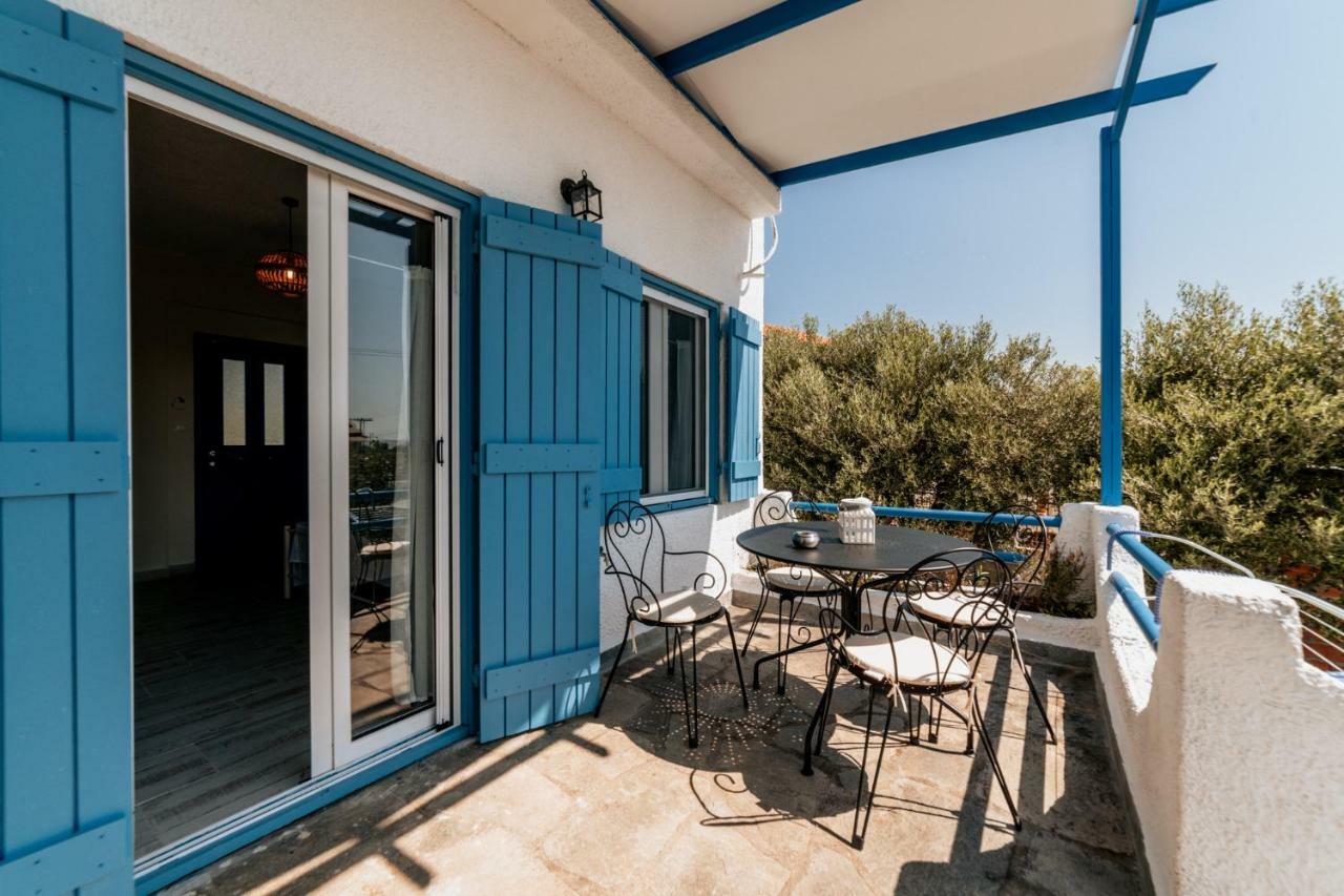 Cyclades Luxury Studios Nea Poteidaia Exterior foto