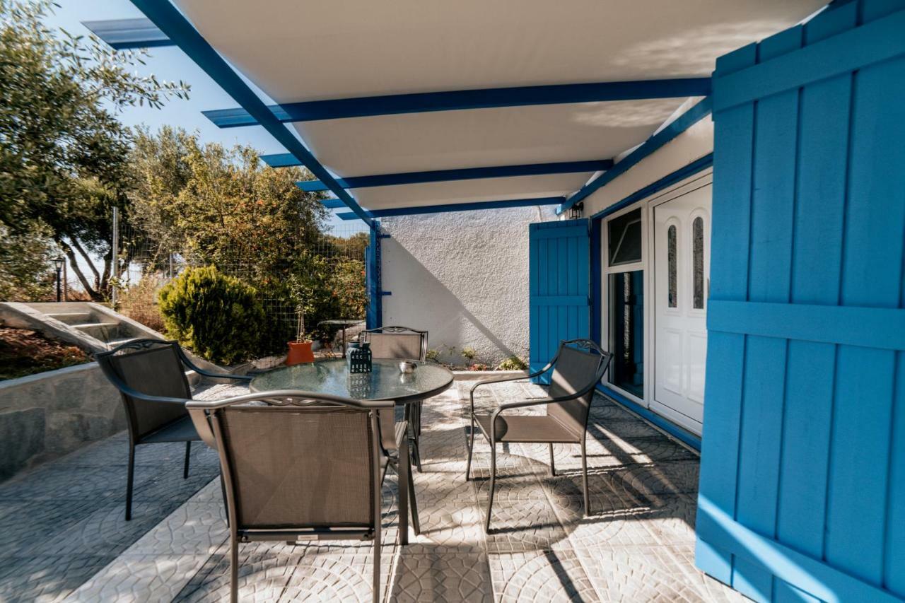 Cyclades Luxury Studios Nea Poteidaia Exterior foto